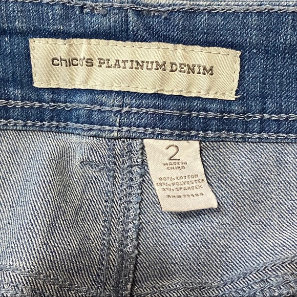 CHICOS PLATINUM DENIM ROLL CUFF ANKLE JEAN… - Picture 7 of 8